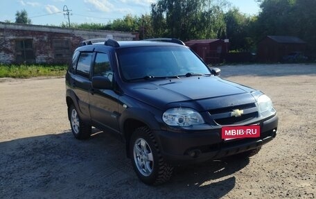 Chevrolet Niva I рестайлинг, 2018 год, 800 000 рублей, 6 фотография