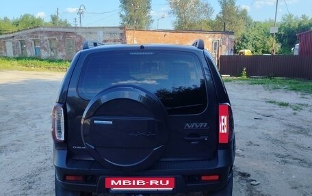 Chevrolet Niva I рестайлинг, 2018 год, 800 000 рублей, 25 фотография