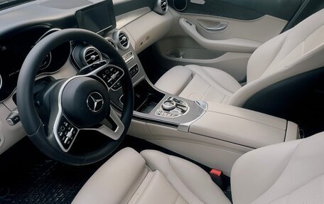 Mercedes-Benz C-Класс, 2018 год, 2 600 000 рублей, 5 фотография