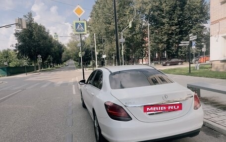 Mercedes-Benz C-Класс, 2018 год, 2 600 000 рублей, 4 фотография