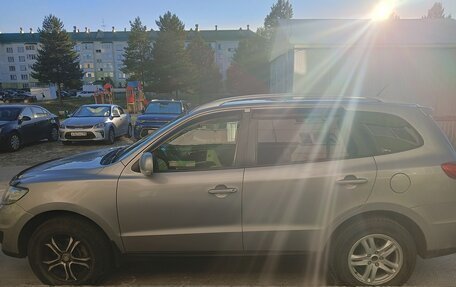 Hyundai Santa Fe III рестайлинг, 2010 год, 950 000 рублей, 3 фотография