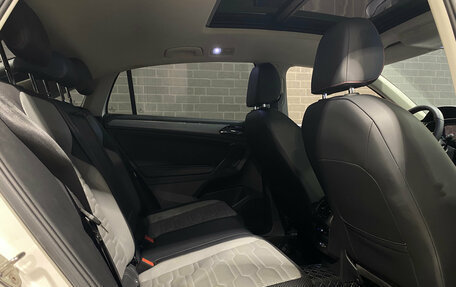 Volkswagen Tiguan II, 2020 год, 3 950 000 рублей, 11 фотография