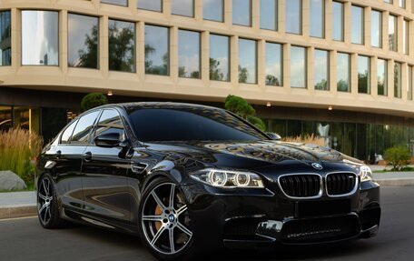 BMW M5, 2015 год, 5 600 000 рублей, 2 фотография