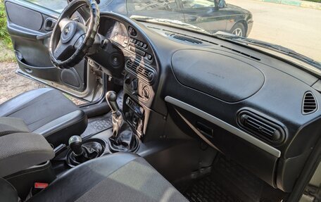 Chevrolet Niva I рестайлинг, 2012 год, 530 000 рублей, 7 фотография