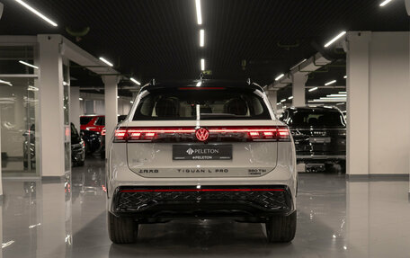 Volkswagen Tiguan, 2026 год, 4 900 000 рублей, 28 фотография