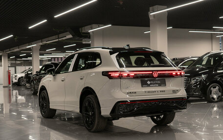 Volkswagen Tiguan, 2026 год, 4 900 000 рублей, 26 фотография