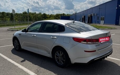 KIA Optima IV, 2018 год, 2 000 000 рублей, 5 фотография