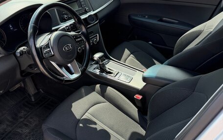 KIA Optima IV, 2018 год, 2 000 000 рублей, 15 фотография