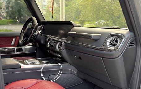 Mercedes-Benz G-Класс AMG, 2024 год, 30 000 000 рублей, 28 фотография