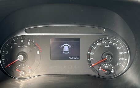 KIA Soul III, 2021 год, 1 900 000 рублей, 13 фотография
