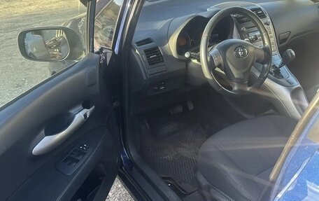 Toyota Auris II, 2009 год, 750 000 рублей, 9 фотография