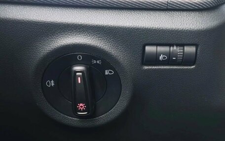 Volkswagen Polo VI (EU Market), 2021 год, 1 730 000 рублей, 17 фотография