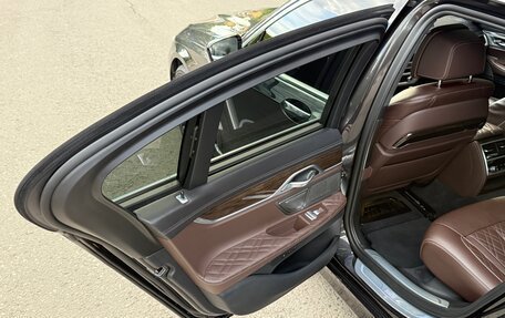 BMW 7 серия, 2019 год, 7 200 000 рублей, 14 фотография