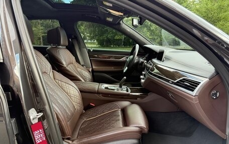 BMW 7 серия, 2019 год, 7 200 000 рублей, 21 фотография