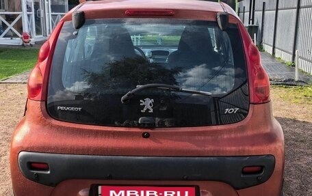 Peugeot 107 I рестайлинг, 2009 год, 415 000 рублей, 5 фотография