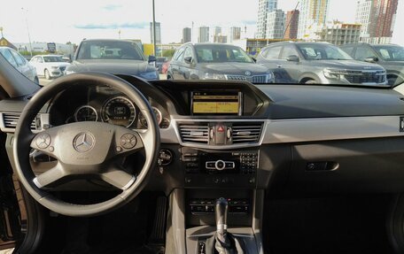 Mercedes-Benz E-Класс, 2011 год, 1 499 000 рублей, 25 фотография