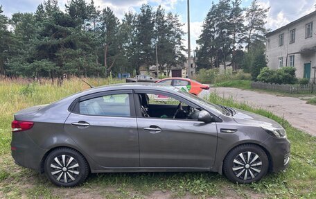 KIA Rio III рестайлинг, 2016 год, 850 000 рублей, 3 фотография