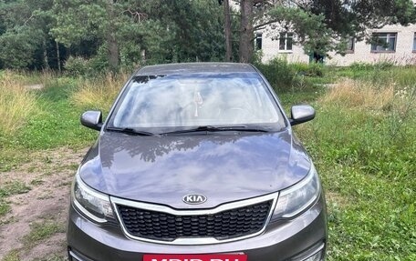 KIA Rio III рестайлинг, 2016 год, 850 000 рублей, 1 фотография
