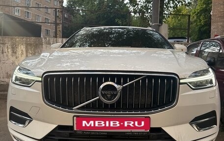 Volvo XC60 II, 2020 год, 4 050 000 рублей, 1 фотография