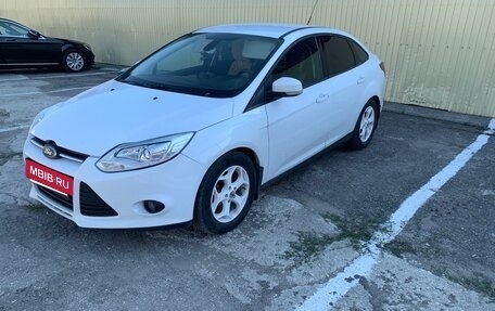 Ford Focus III, 2013 год, 815 000 рублей, 2 фотография