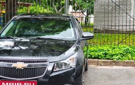 Chevrolet Cruze II, 2012 год, 710 000 рублей, 3 фотография