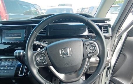 Honda Stepwgn IV, 2021 год, 1 810 000 рублей, 21 фотография