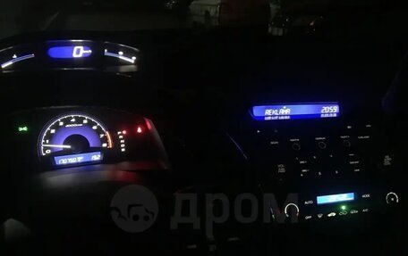 Honda Civic VIII, 2010 год, 750 000 рублей, 3 фотография