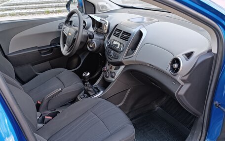 Chevrolet Aveo III, 2012 год, 910 000 рублей, 16 фотография