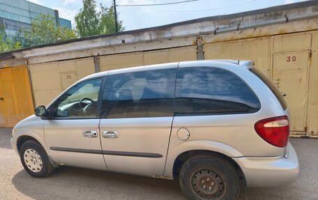 Chrysler Voyager IV, 2002 год, 650 000 рублей, 22 фотография