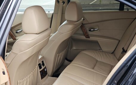 BMW 5 серия, 2007 год, 1 189 000 рублей, 14 фотография