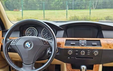 BMW 5 серия, 2007 год, 1 189 000 рублей, 13 фотография