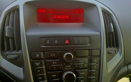 Opel Astra J, 2013 год, 780 000 рублей, 7 фотография