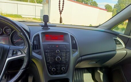 Opel Astra J, 2013 год, 780 000 рублей, 10 фотография