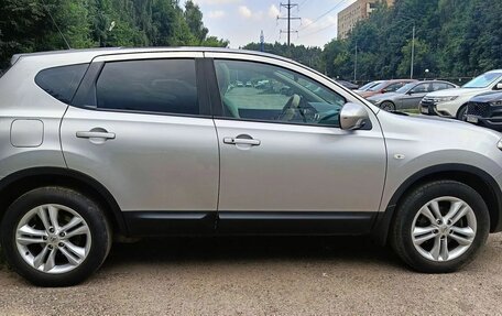Nissan Qashqai, 2011 год, 900 000 рублей, 6 фотография