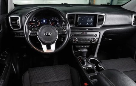 KIA Sportage IV рестайлинг, 2018 год, 2 130 000 рублей, 7 фотография