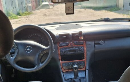 Mercedes-Benz C-Класс, 2002 год, 330 000 рублей, 6 фотография