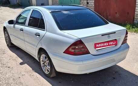 Mercedes-Benz C-Класс, 2002 год, 330 000 рублей, 5 фотография