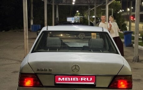 Mercedes-Benz W124, 1988 год, 117 000 рублей, 6 фотография