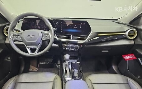 Chevrolet Trax, 2024 год, 1 813 600 рублей, 6 фотография