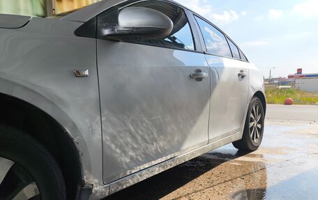 Chevrolet Cruze II, 2010 год, 600 000 рублей, 11 фотография