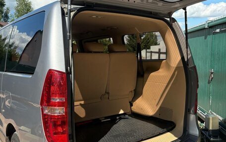 Hyundai H-1 II рестайлинг, 2017 год, 3 210 000 рублей, 4 фотография