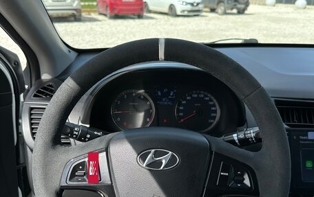 Hyundai Solaris II рестайлинг, 2014 год, 699 000 рублей, 21 фотография