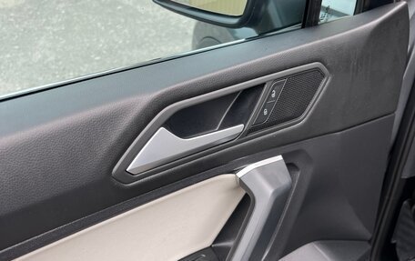 Volkswagen Tiguan II, 2019 год, 2 190 000 рублей, 10 фотография