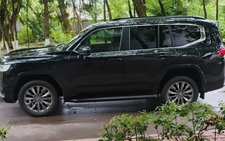 Toyota Land Cruiser, 2024 год, 9 900 000 рублей, 2 фотография