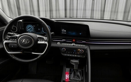 Hyundai Elantra, 2021 год, 2 440 000 рублей, 8 фотография