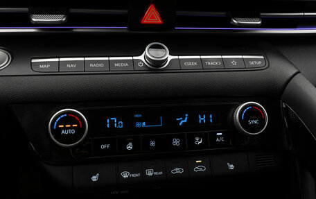 Hyundai Elantra, 2021 год, 2 440 000 рублей, 17 фотография