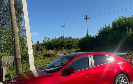 Mazda 3, 2018 год, 1 950 000 рублей, 3 фотография