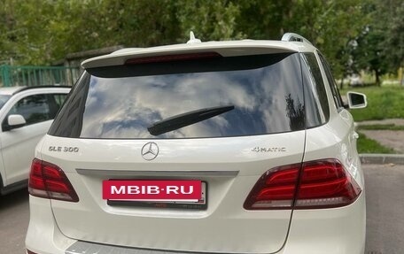 Mercedes-Benz GLE, 2018 год, 3 250 000 рублей, 9 фотография