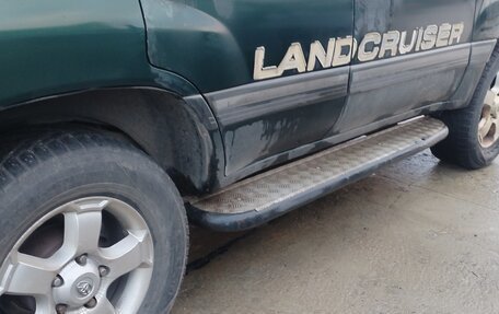 Toyota Land Cruiser 100 рестайлинг 2, 1998 год, 1 700 000 рублей, 6 фотография