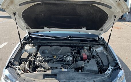 Toyota Camry, 2021 год, 3 250 000 рублей, 12 фотография